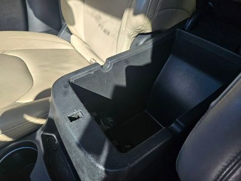 Used 2015 Jeep Cherokee Limited image 26