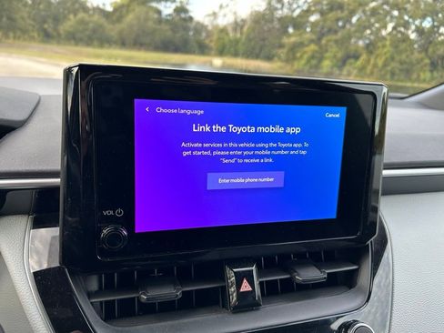 Certified 2023 Toyota Corolla SE image 23