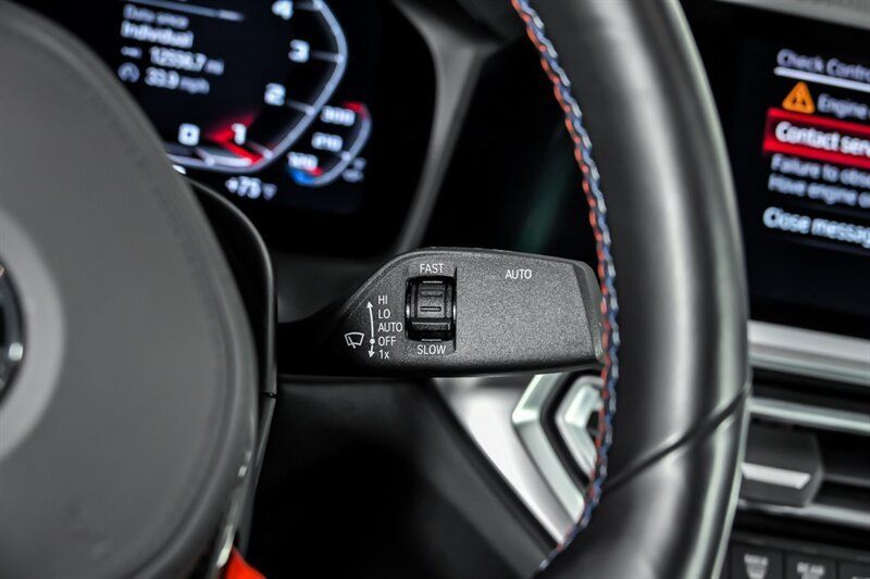 Used 2023 BMW M4 xDrive Competition AWD/4WD image 27