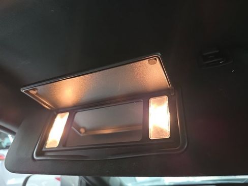 Used 2017 Cadillac ATS Luxury image 29