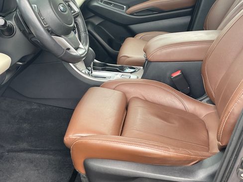 Used 2022 Subaru Ascent Touring AWD/4WD image 10