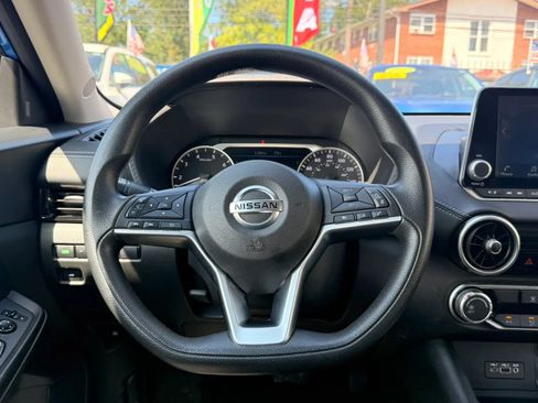 Used 2023 Nissan Sentra SV FWD image 18
