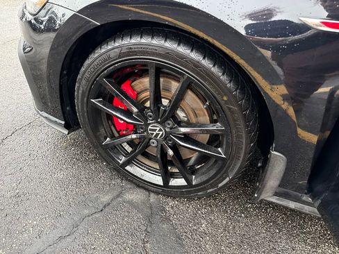 Used 2019 Volkswagen GTI Autobahn image 13