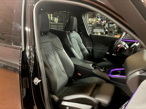 Used 2025 BMW X3 M50 w/ Premium Package image 10