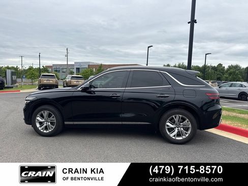 Used 2022 Genesis GV70 2.5T w/ Cargo Package AWD/4WD image 4