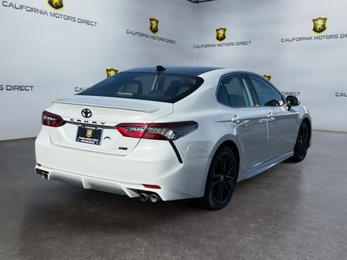 Used 2023 Toyota Camry XSE FWD image 5