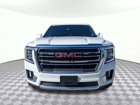 Used 2023 GMC Yukon SLT image 7
