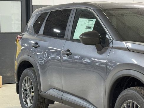 New 2026 Nissan Rogue S image 4