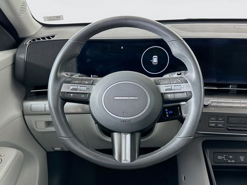 Used 2024 Hyundai Kona SEL FWD image 18