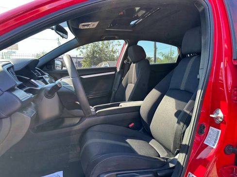 Used 2017 Honda Civic EX-T image 9