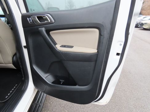 Used 2019 Ford Ranger Lariat w/ Equipment Group 501A Mid image 14