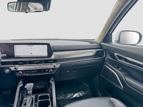 Certified 2023 Kia Telluride S w/ S Sunroof Package image 27