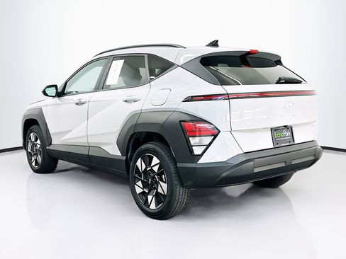 Used 2025 Hyundai Kona SEL image 5