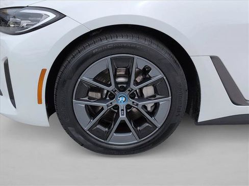 Used 2023 BMW i4 eDrive35 w/ Premium Package RWD image 26