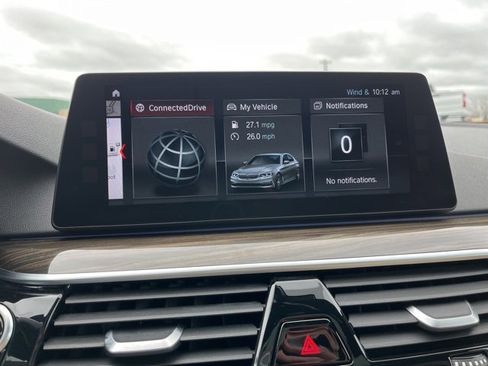 Used 2018 BMW 530e image 40