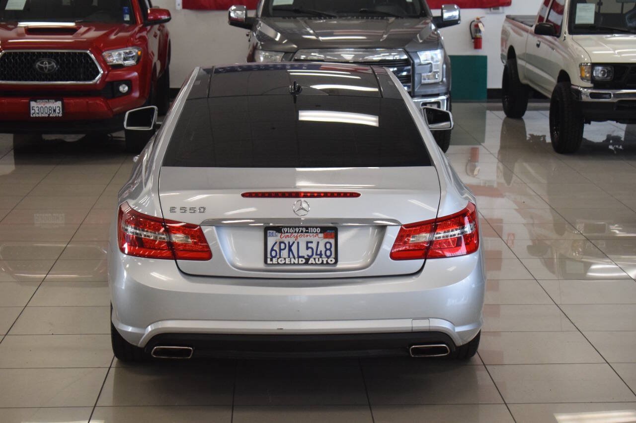 Used 2011 Mercedes-Benz E 550 Coupe image 2