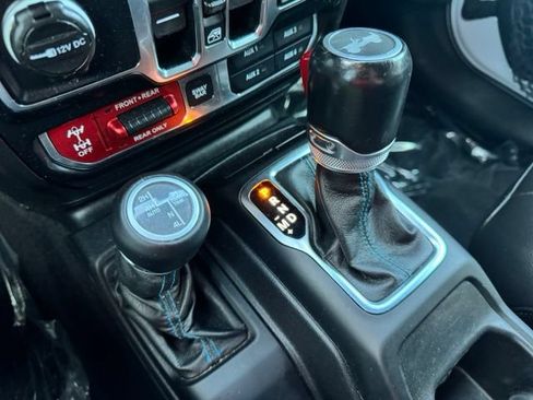 Used 2021 Jeep Wrangler Unlimited Rubicon 4xe w/ Steel Bumper Group AWD/4WD image 22
