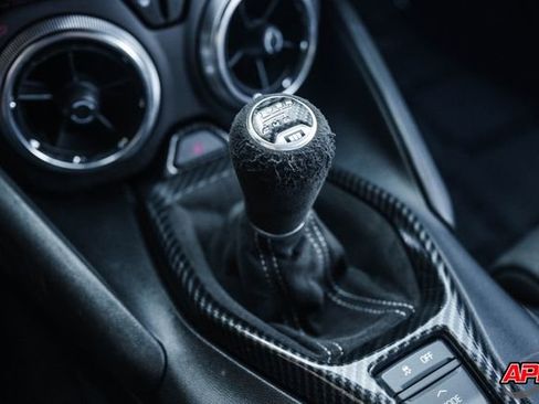 Used 2018 Chevrolet Camaro SS image 10