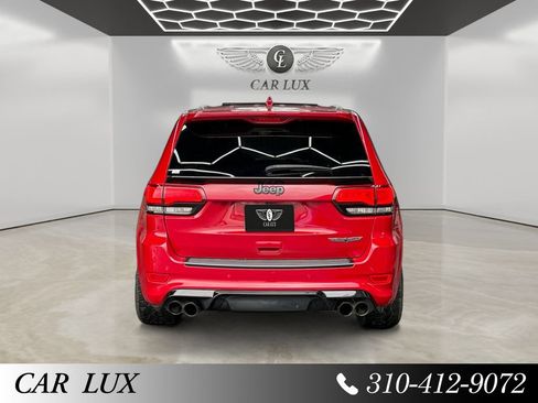 Used 2018 Jeep Grand Cherokee Trackhawk AWD/4WD image 4