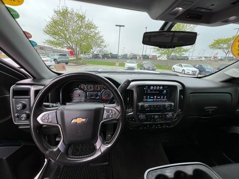 Used 2018 Chevrolet Silverado 1500 LT w/ All Star Edition AWD/4WD image 33