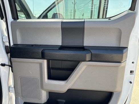 Used 2017 Ford F350 XL w/ Power Equipment Group AWD/4WD image 12