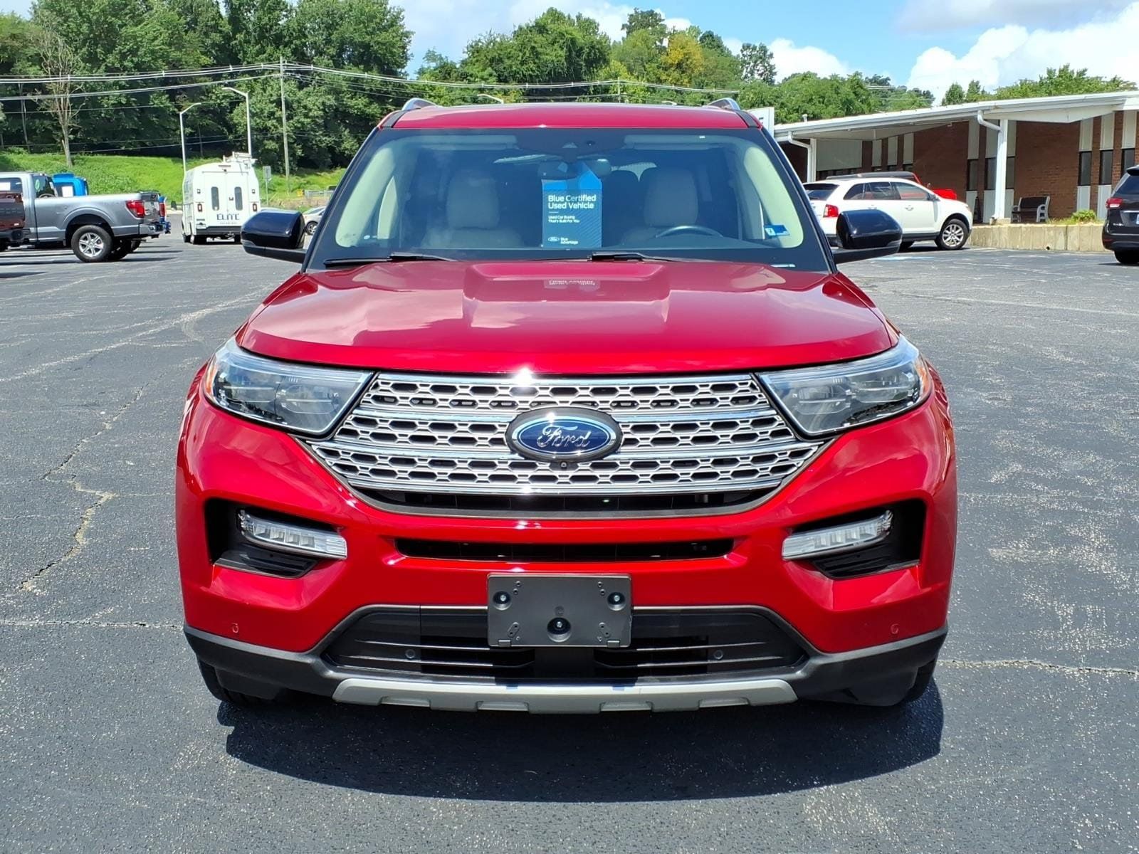 Certified 2021 Ford Explorer Limited w/ Equipment Group 301A AWD/4WD image 3