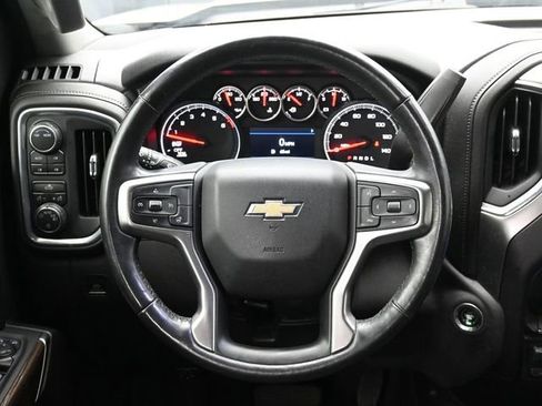 Used 2021 Chevrolet Silverado 1500 LT w/ Z71 Off-Road Package image 23