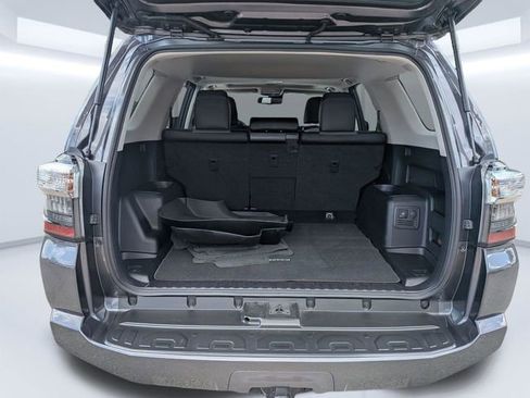 Used 2023 Toyota 4Runner SR5 Premium w/ Moonroof Package RWD image 13