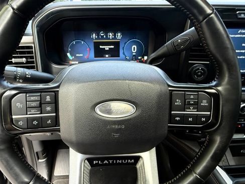 Used 2023 Ford F250 Platinum AWD/4WD image 15