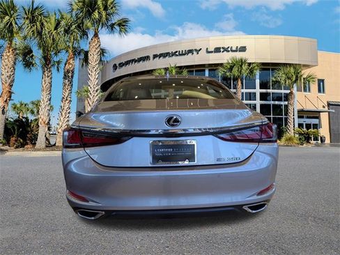 Certified 2025 Lexus ES 350 350 w/ Premium Package image 4