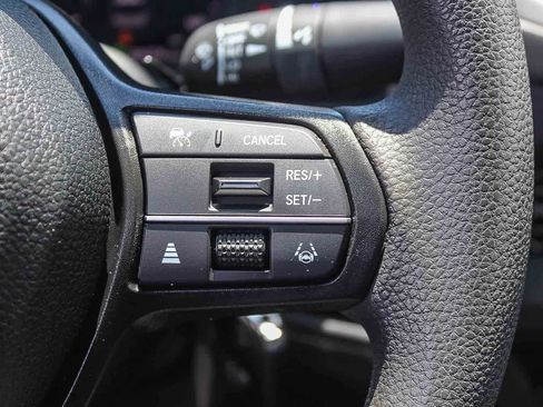 Used 2023 Honda Accord LX image 32
