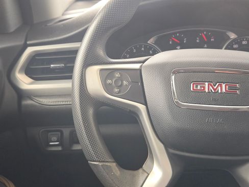 Used 2021 GMC Acadia SLE w/ LPO, Floor Liner Package FWD image 19