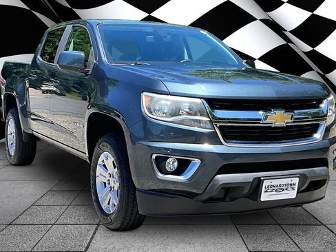 Used 2019 Chevrolet Colorado LT w/ LT Convenience Package RWD image 11