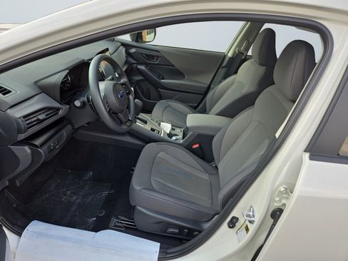 Certified 2025 Subaru Crosstrek 2.0i Premium image 9