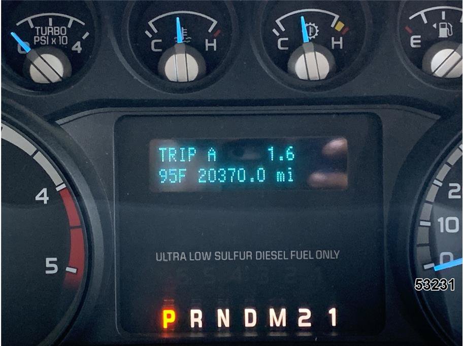 Used 2016 Ford F550 2WD Regular Cab Super Duty image 30