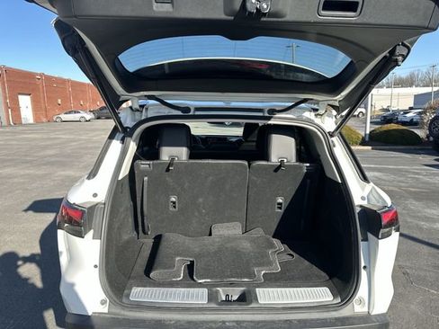 Used 2023 INFINITI QX60 Pure image 21