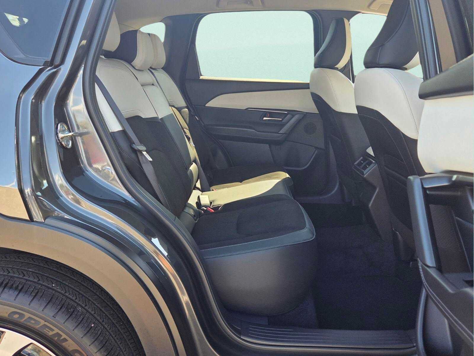 Certified 2026 MAZDA CX-5 Preferred AWD/4WD image 18