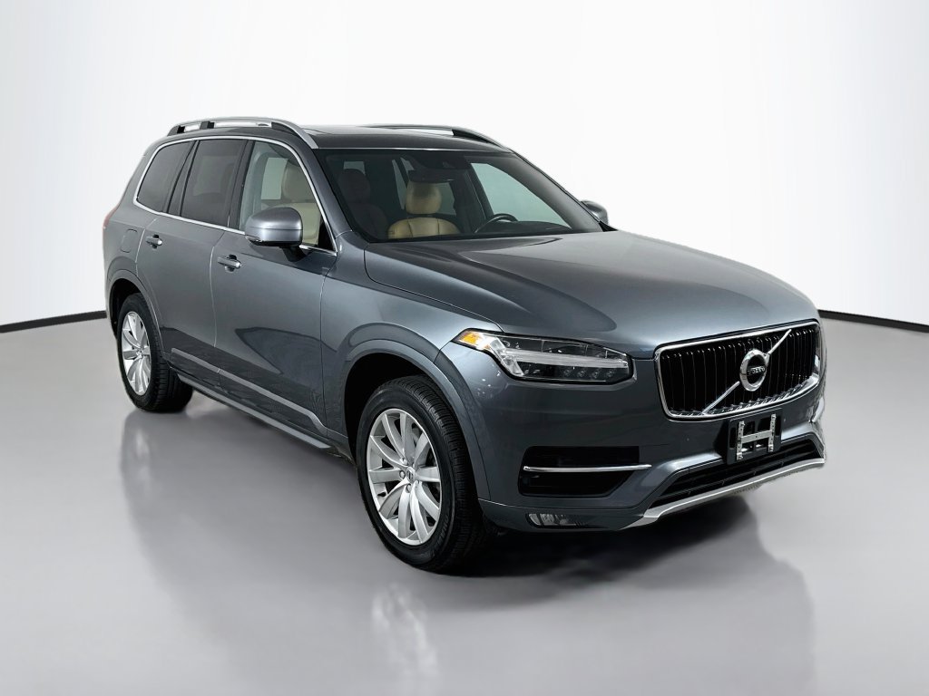 Used 2018 Volvo XC90 T6 Momentum w/ Protection Package AWD/4WD image 3