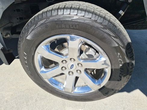 Used 2023 Ford F150 Lariat w/ Equipment Group 502A High image 4