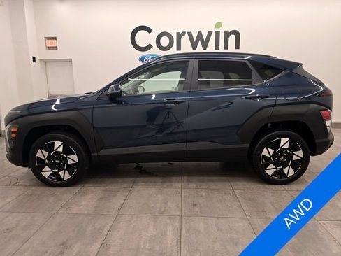 Used 2025 Hyundai Kona SEL AWD/4WD image 2