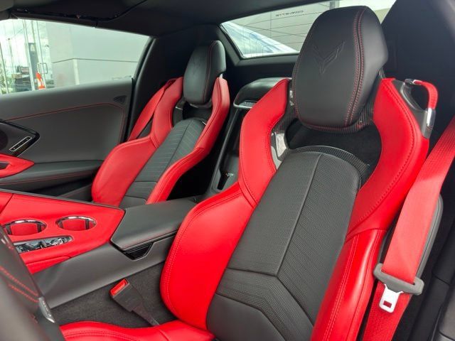 Used 2026 Chevrolet Corvette E-Ray w/ Stealth Interior Trim Package AWD/4WD image 6