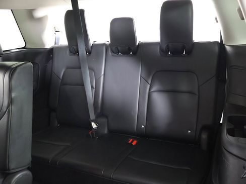 Used 2023 Nissan Pathfinder SL w/ Lighting Package (N92) image 40