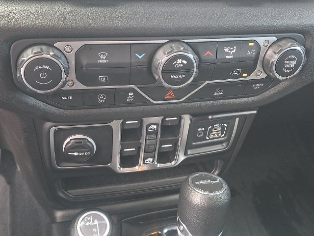 Used 2025 Jeep Gladiator Sport AWD/4WD image 15
