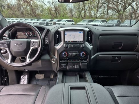 Used 2022 Chevrolet Silverado 2500 LTZ w/ LTZ Plus Package image 20
