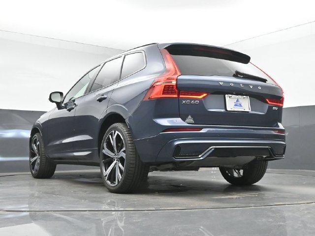 Used 2023 Volvo XC60 B5 Ultimate w/ Climate Package AWD/4WD image 16