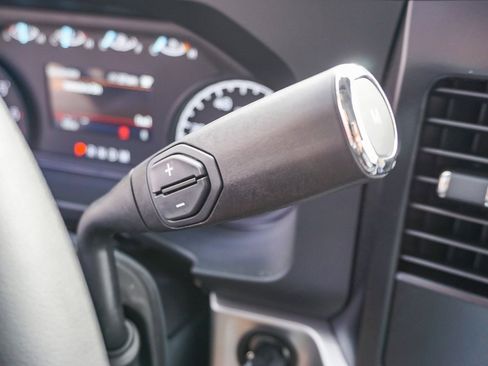 New 2024 Ford F250 XL w/ XL Chrome Package image 21