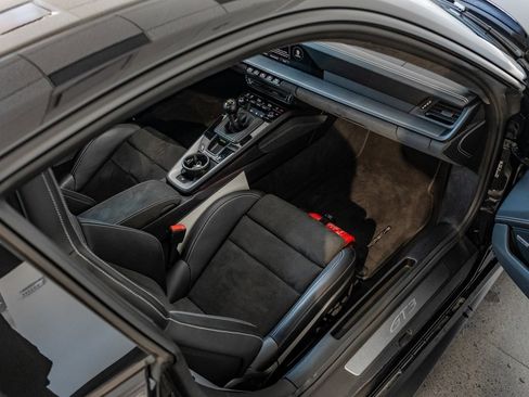 Certified 2022 Porsche 911 GT3 image 22