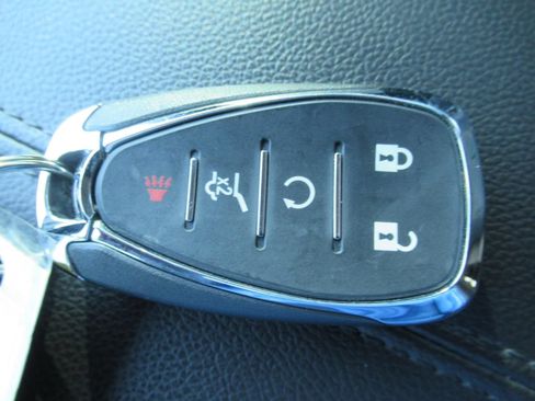 Used 2022 Chevrolet Equinox Premier AWD/4WD image 30