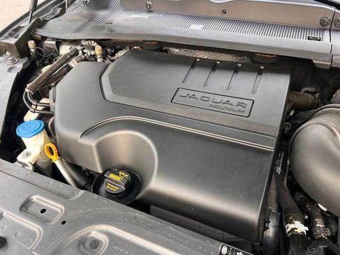 Used 2019 Jaguar E-PACE S image 37