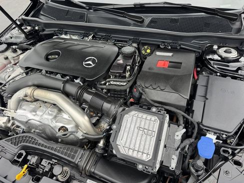 Used 2026 Mercedes-Benz CLA 250 image 5